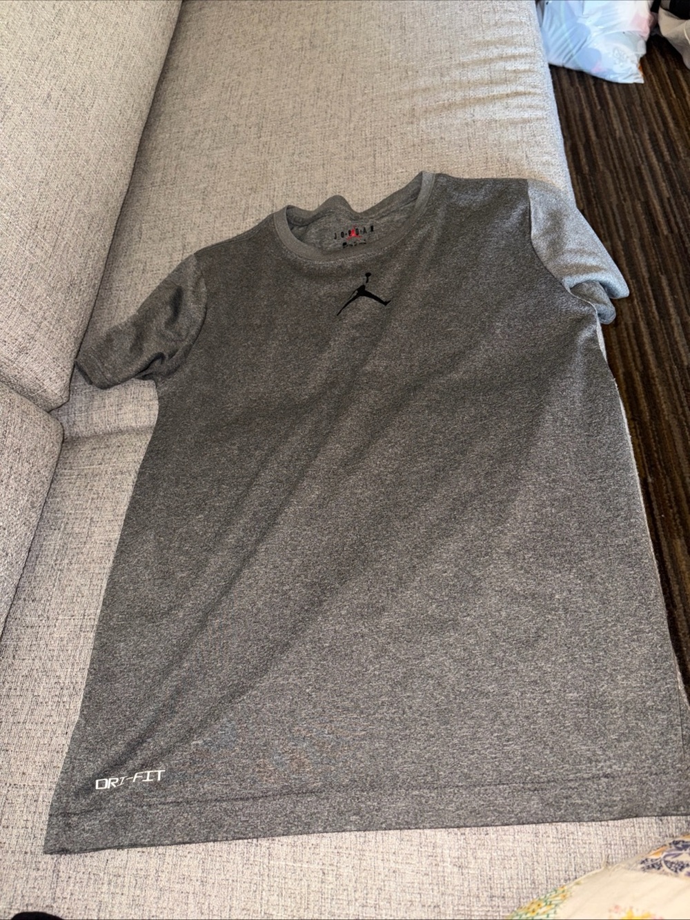 Nike Jordan dri fit heather   gray tee shirt youth large 12-13 yrs jumpman EUC